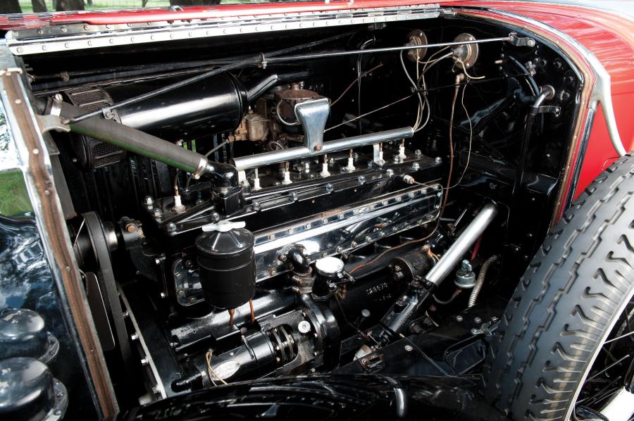  Pierce-Arrow Model 125 Roadster 1929 года  (фото 7 из 22)